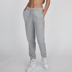 ARITZIA Cozy AF Boyfriend Sweats